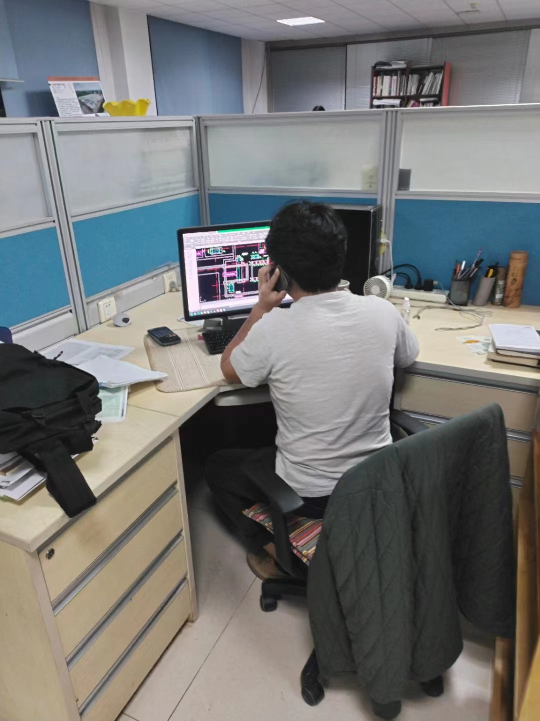 五一堅(jiān)守崗位5